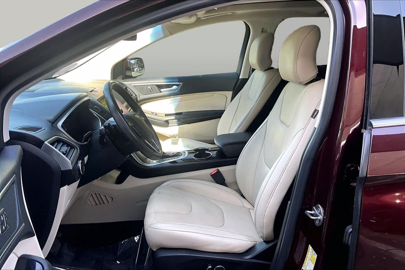Used 2017 Burgundy Velvet Metallic Tinted Clearcoat Ford Titanium image 9