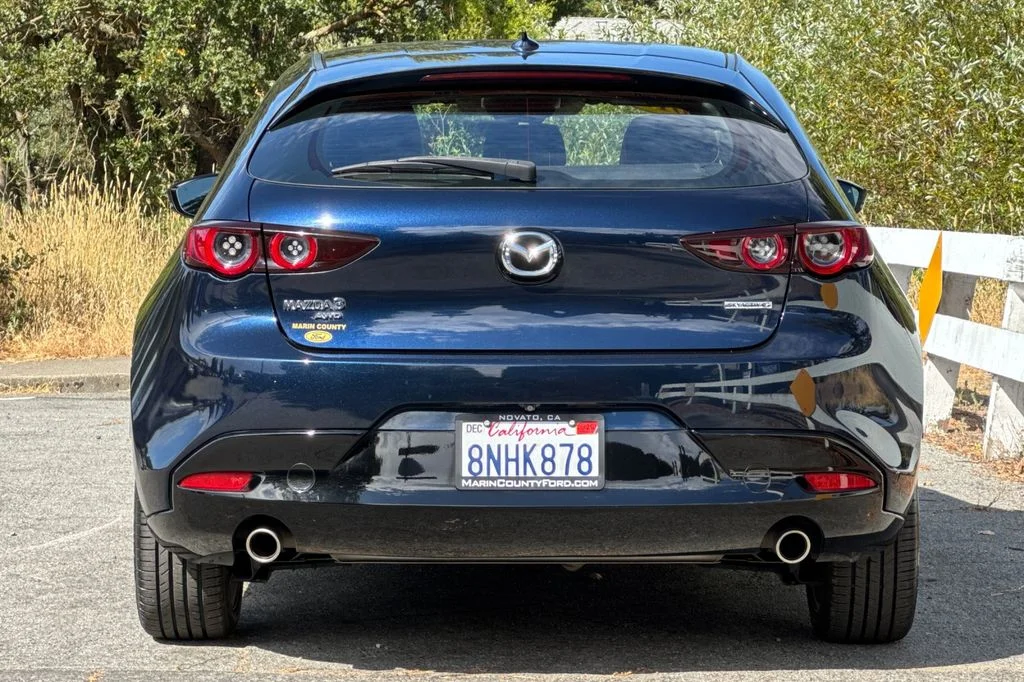 Used 2019 Crystal Blue Mazda Preferred image 5