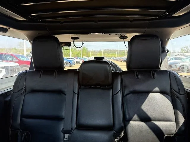 Used 2020 White Jeep Rubicon image 33