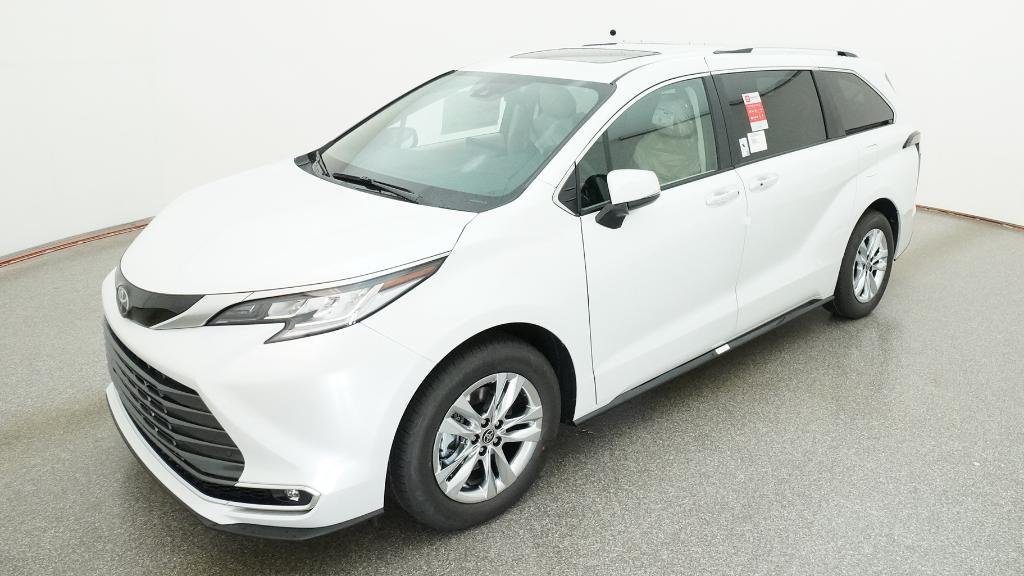 2026 Toyota Sienna Limited 7-Passenger Hybrid FWD's photo