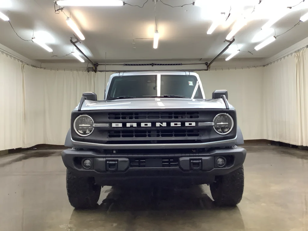 Used 2023 Iconic Silver Metallic Ford Black Diamond image 11