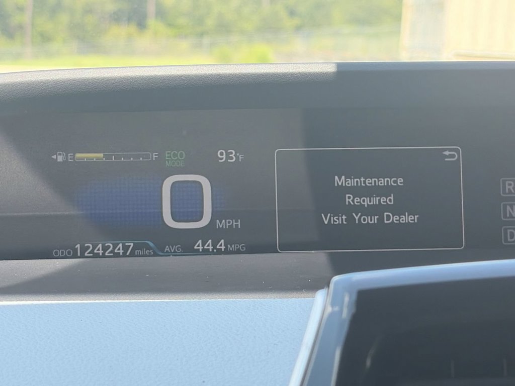Used 2017  Toyota Two image 23