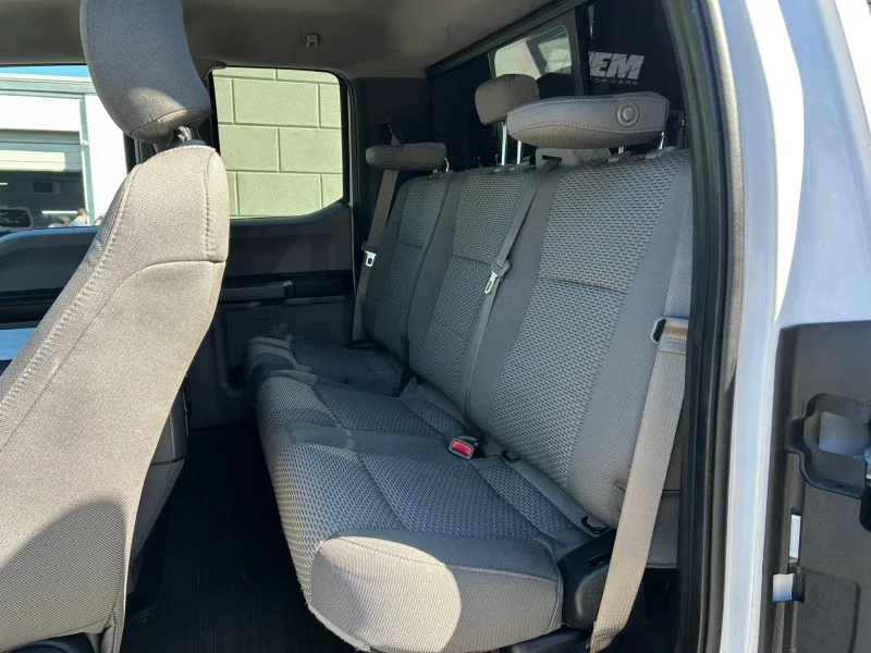 Used 2015 White Ford XLT Pickup 4D 6 1/2 ft image 33