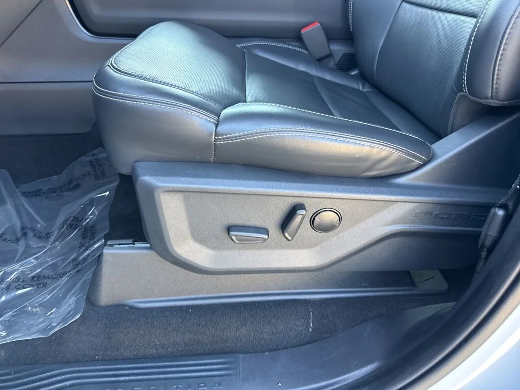 Used 2025 Silver Ford Platinum image 10