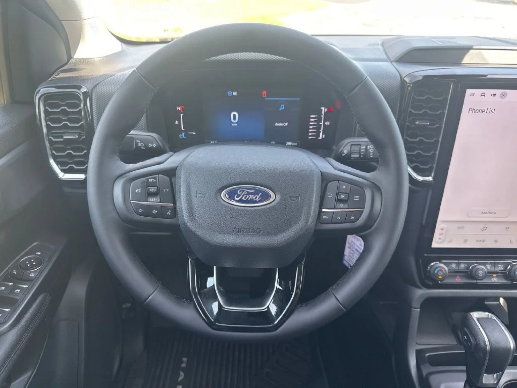 New 2026 Marsh Gray Ford XLT image 16