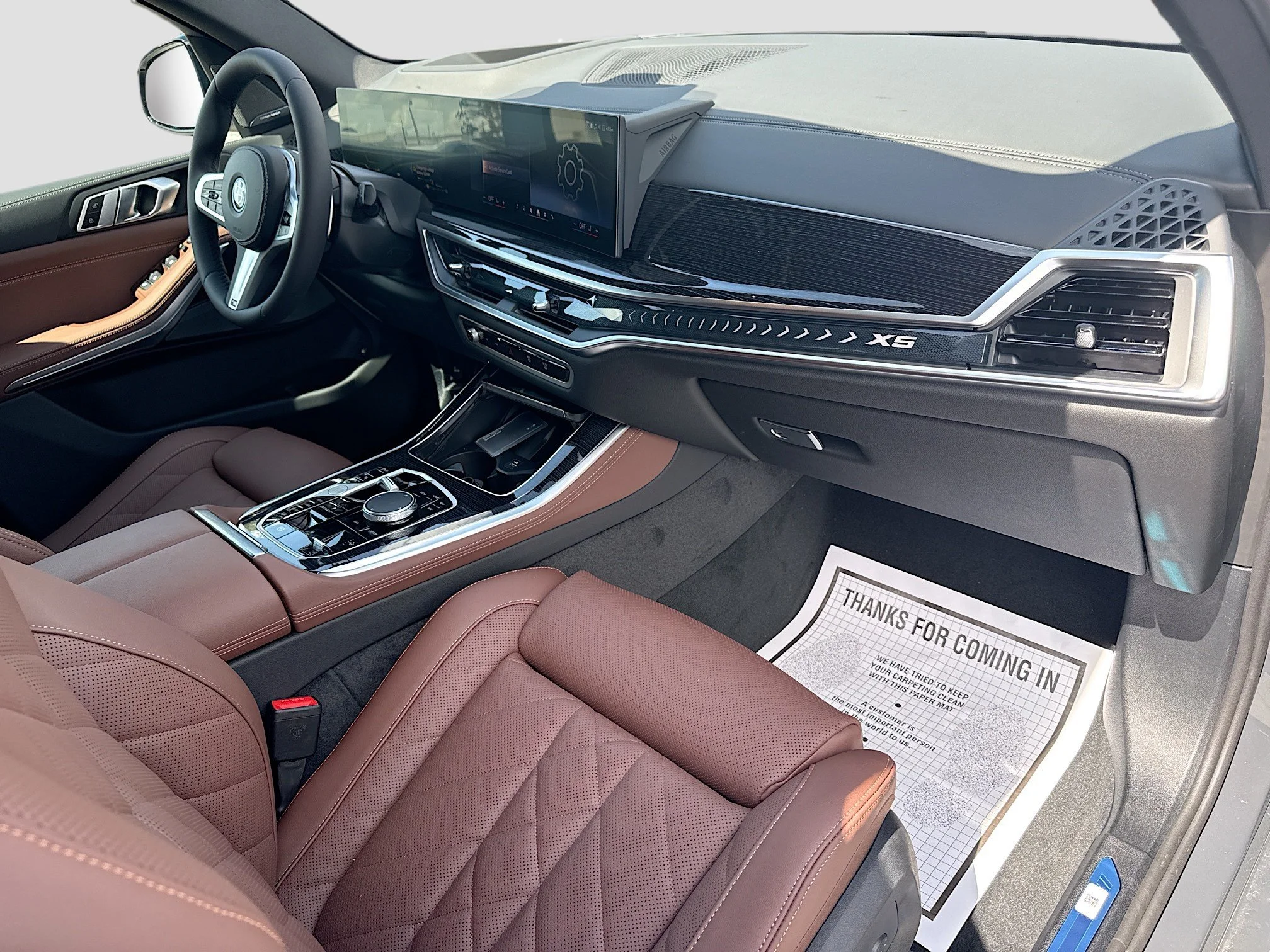 New 2026 Dravit Grey Metallic BMW xDrive50e image 14