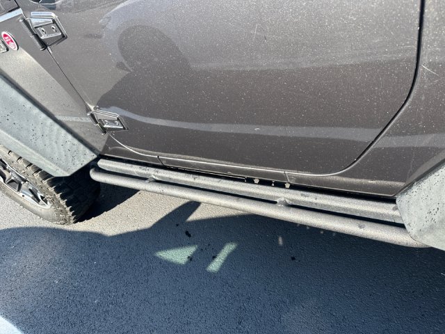 Used 2017 Gray Jeep Rubicon image 29