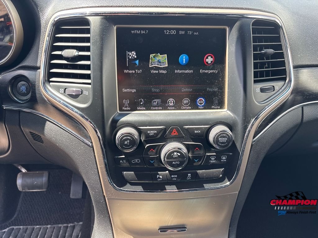 Used 2014 Blue Jeep Limited image 13
