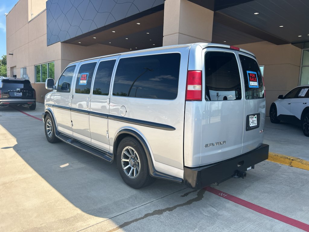 Used 2014 Quicksilver Metallic GMC Upfitter image 3