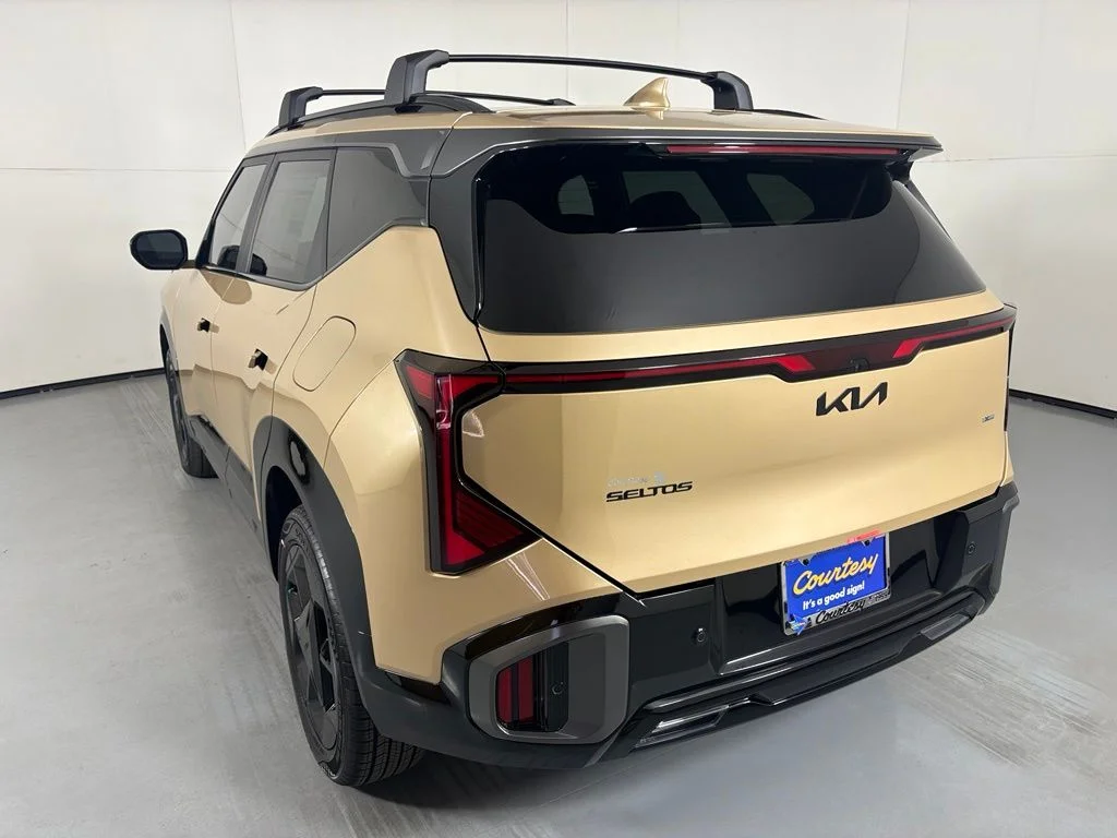 New 2027 Terrain Brown Kia X-Line S image 6
