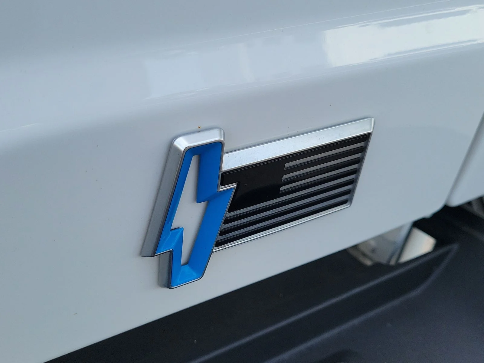 Certified Used 2025 White Ford XLT image 6