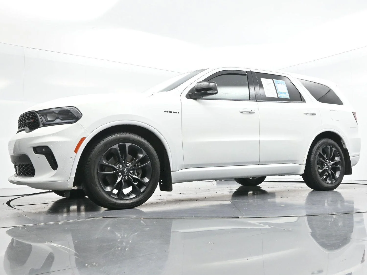 Used 2022 White Knuckle Clearcoat Dodge R/T Plus image 53
