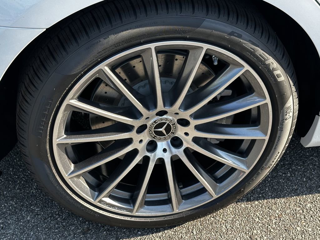 New 2026 MANUFAKTUR Moonlight White Metallic Mercedes-Benz S 580 image 58