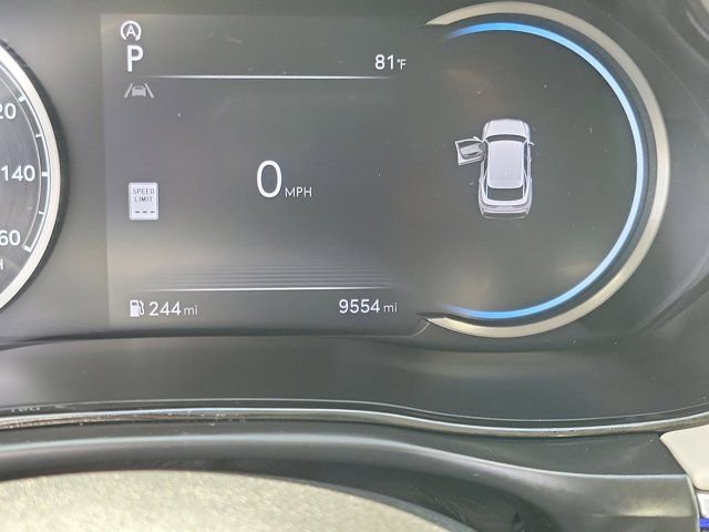 2024 GENESIS GV70 Standard - Photo 25