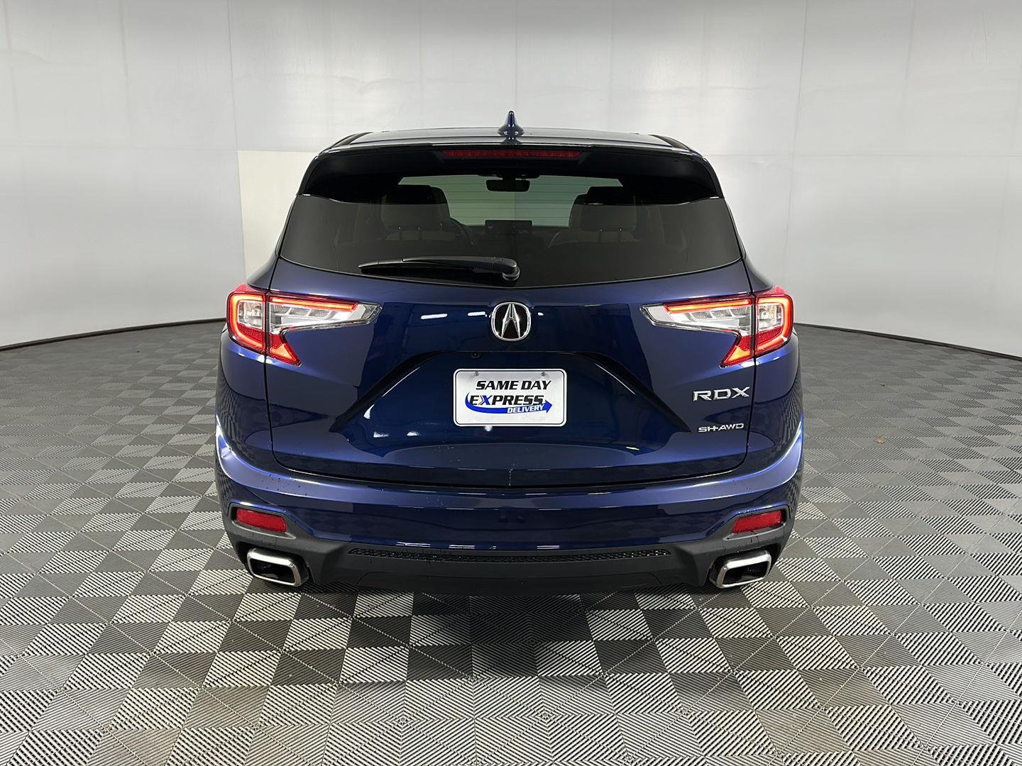 Used 2024 Fathom Blue Pearl Acura  image 29