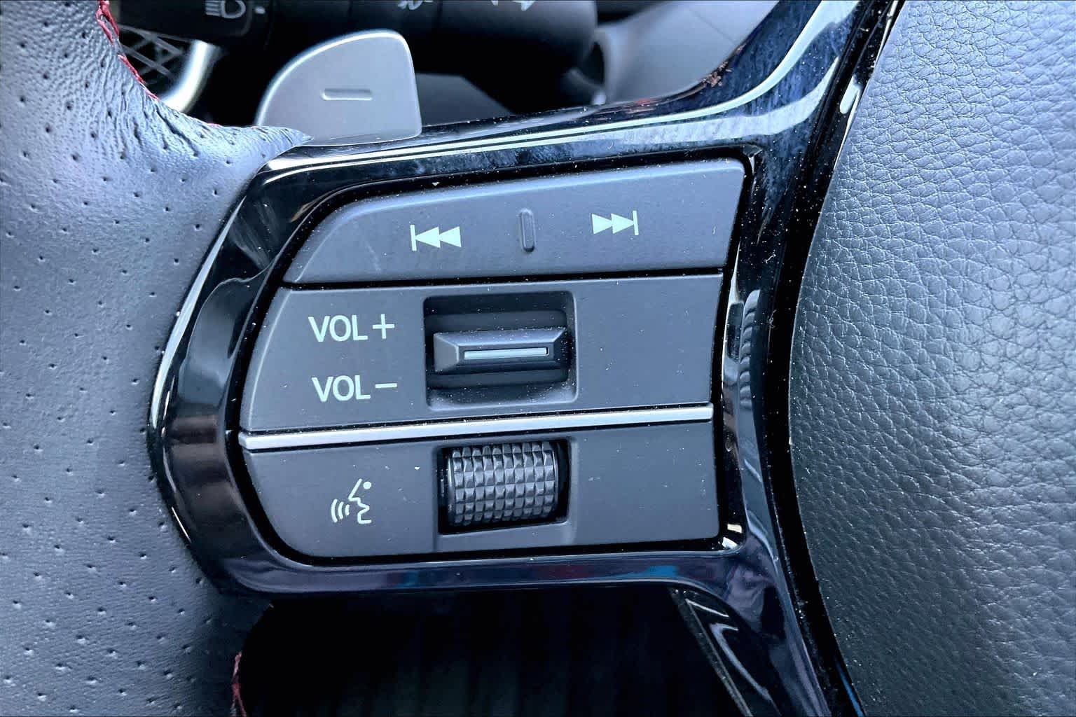2025 Acura ADX A-Spec Package - Photo 22