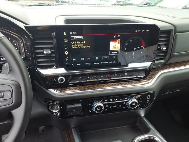2025 GMC Sierra 1500 Elevation - Photo 9