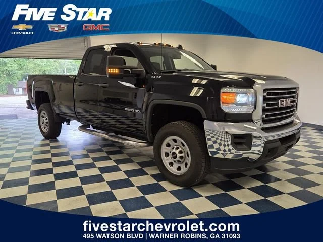 2017 GMC Sierra 4WD Double Cab Standard Box's photo
