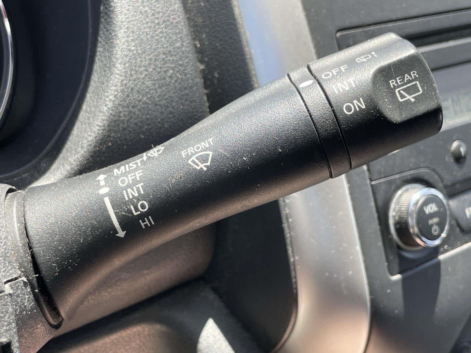 Used 2014 Metallic Peacock Nissan SV image 29