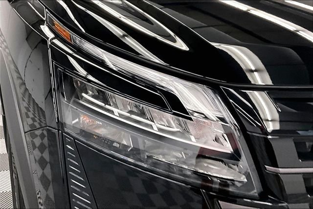 New 2026 Super Black Nissan SV image 14