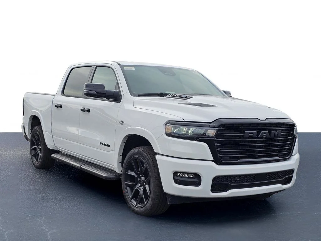 New 2026 Bright White Clear-Coat Exterior Paint RAM Laramie image 5