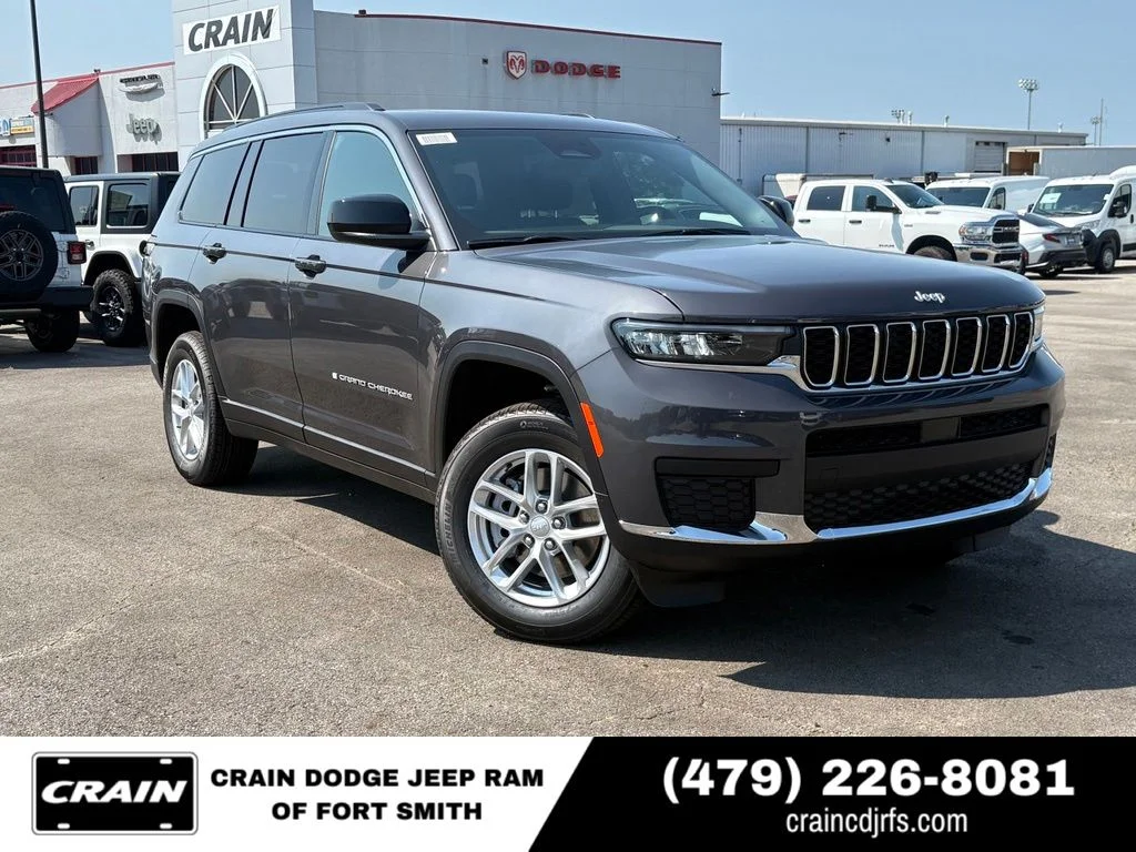New 2026 Baltic Gray Metallic Clear-Coat Exterior Paint Jeep Laredo image 1