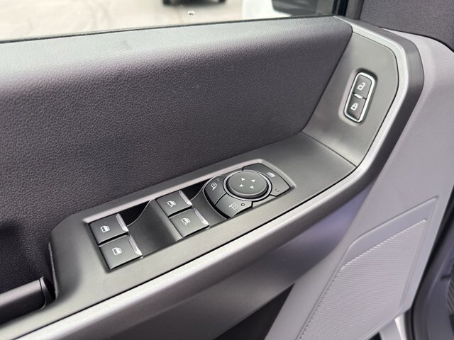 New 2026 Oxford White Ford F-350® XL image 18
