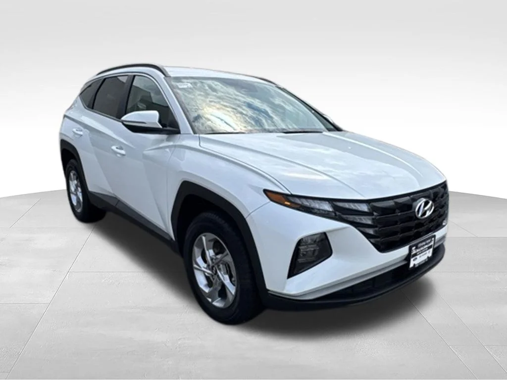 Used 2022 Quartz White Hyundai SEL image 8