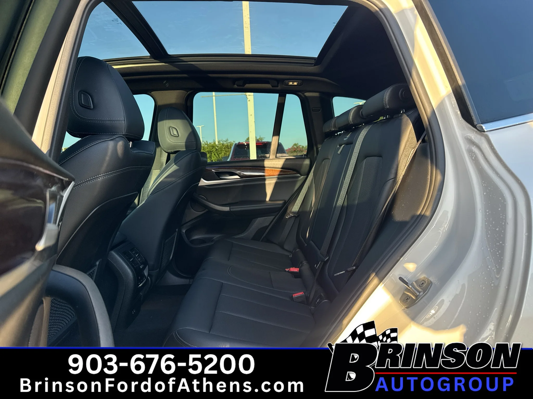 Used 2024 Mineral White Metallic BMW sDrive30i image 11