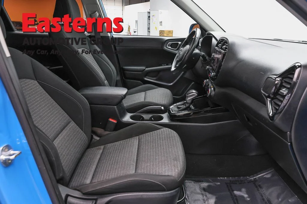 Used 2023 Blue Kia EX image 25