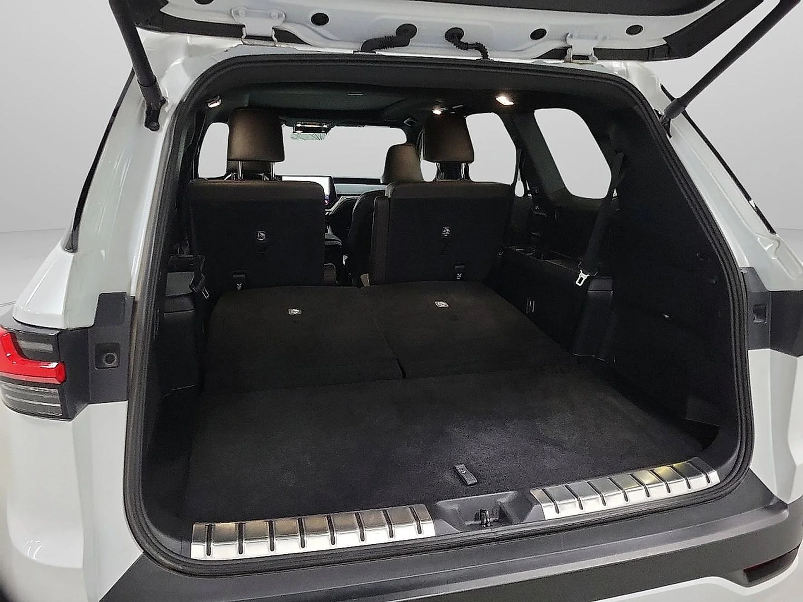 Used 2024 White Lexus TX 350 Luxury image 7
