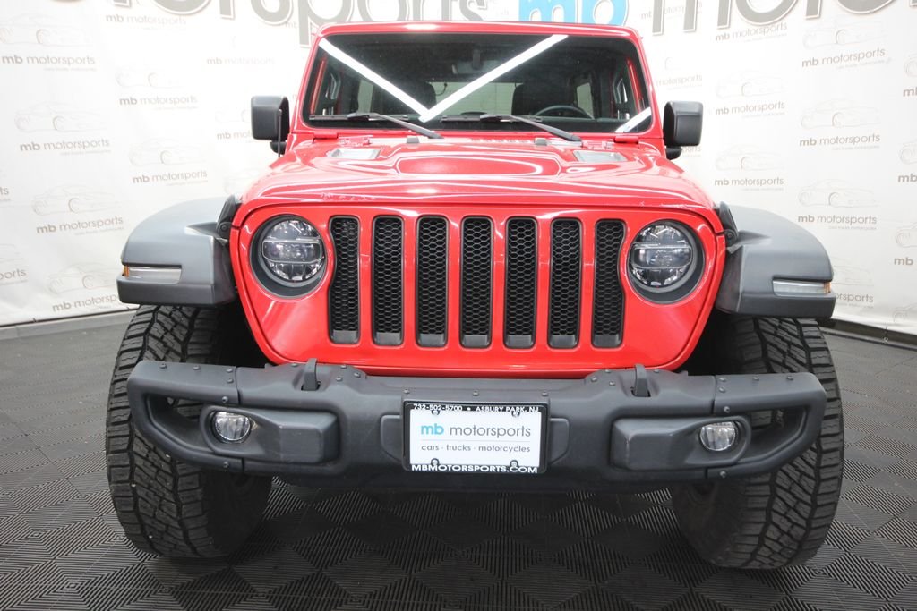 Used 2019 Red Jeep Unlimited Sahara image 11