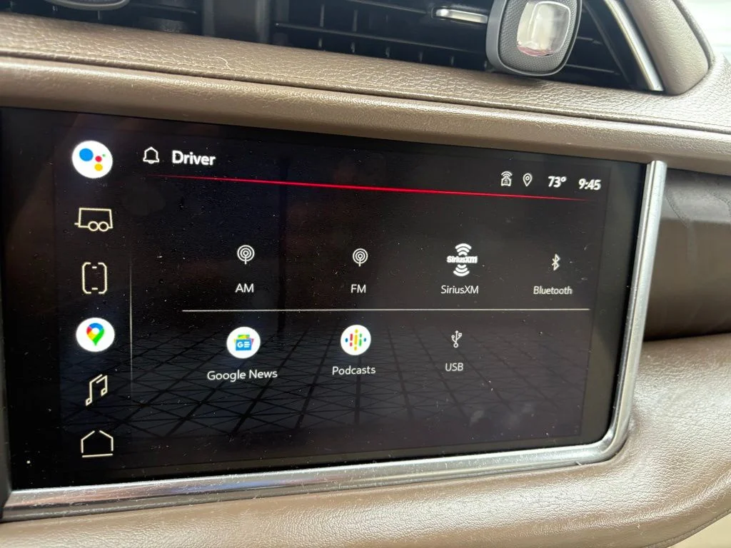 Used 2022 Hunter Green GMC Denali image 28