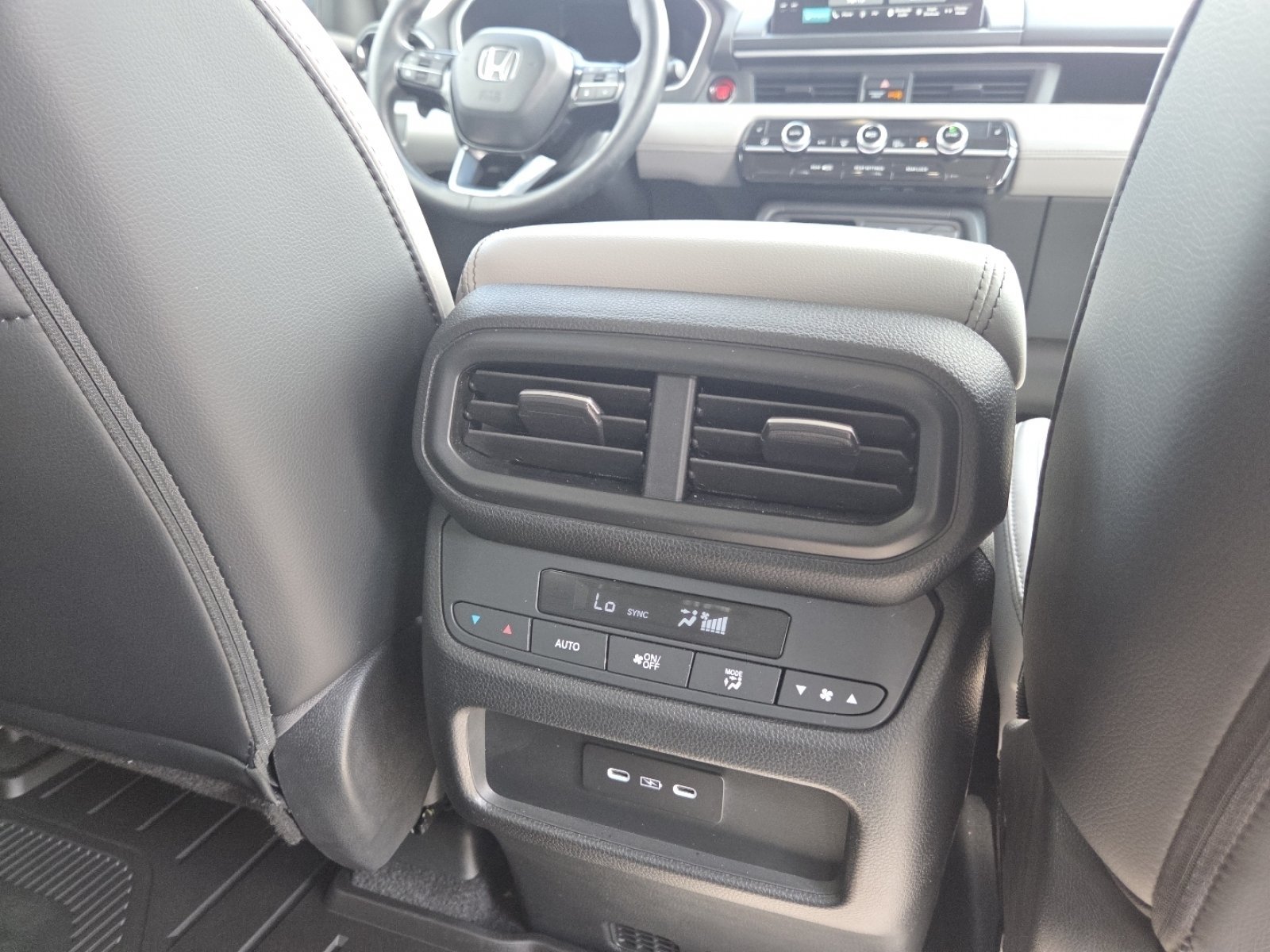 2025 Honda Pilot Touring - Photo 60