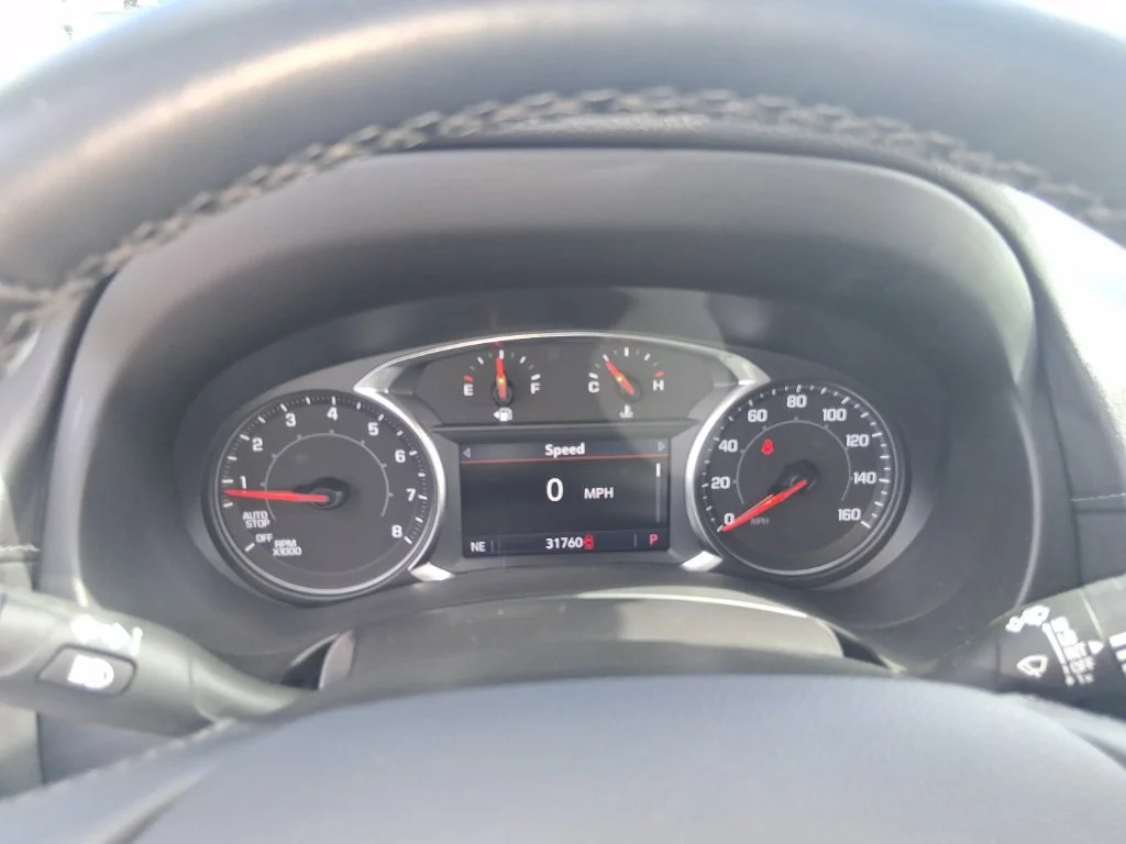 Used 2023 Red GMC SLT image 11