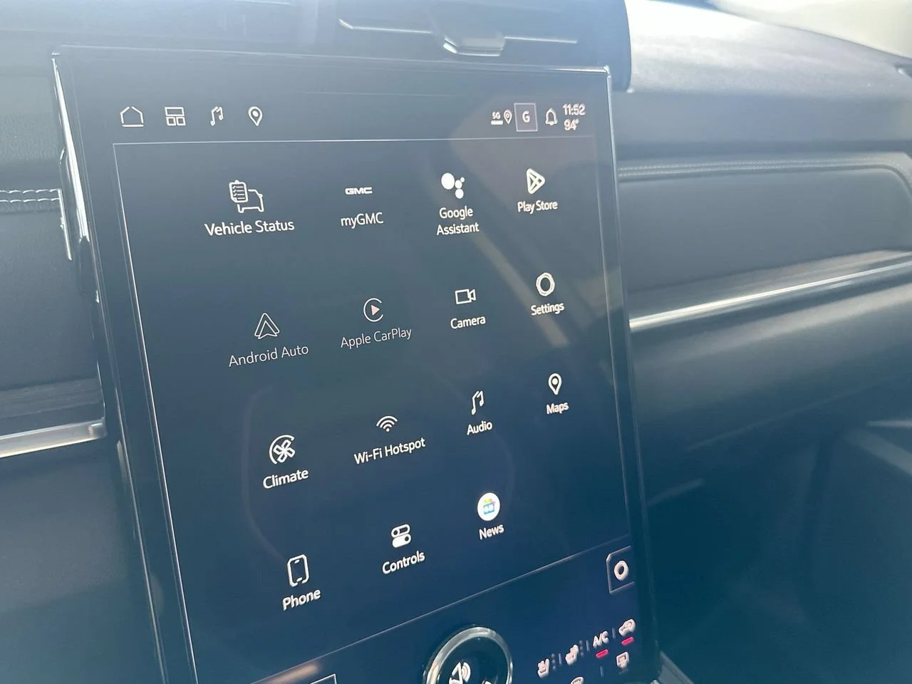 2026 GMC Terrain Denali - Photo 18