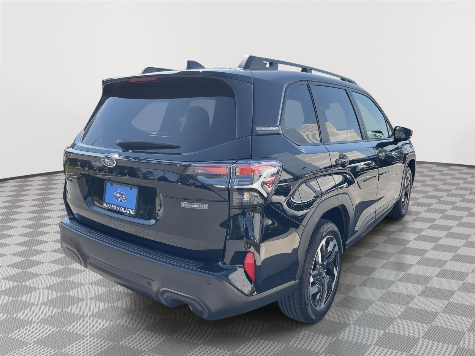 Used 2025 Crystal Black Silica Subaru Limited Hybrid image 15