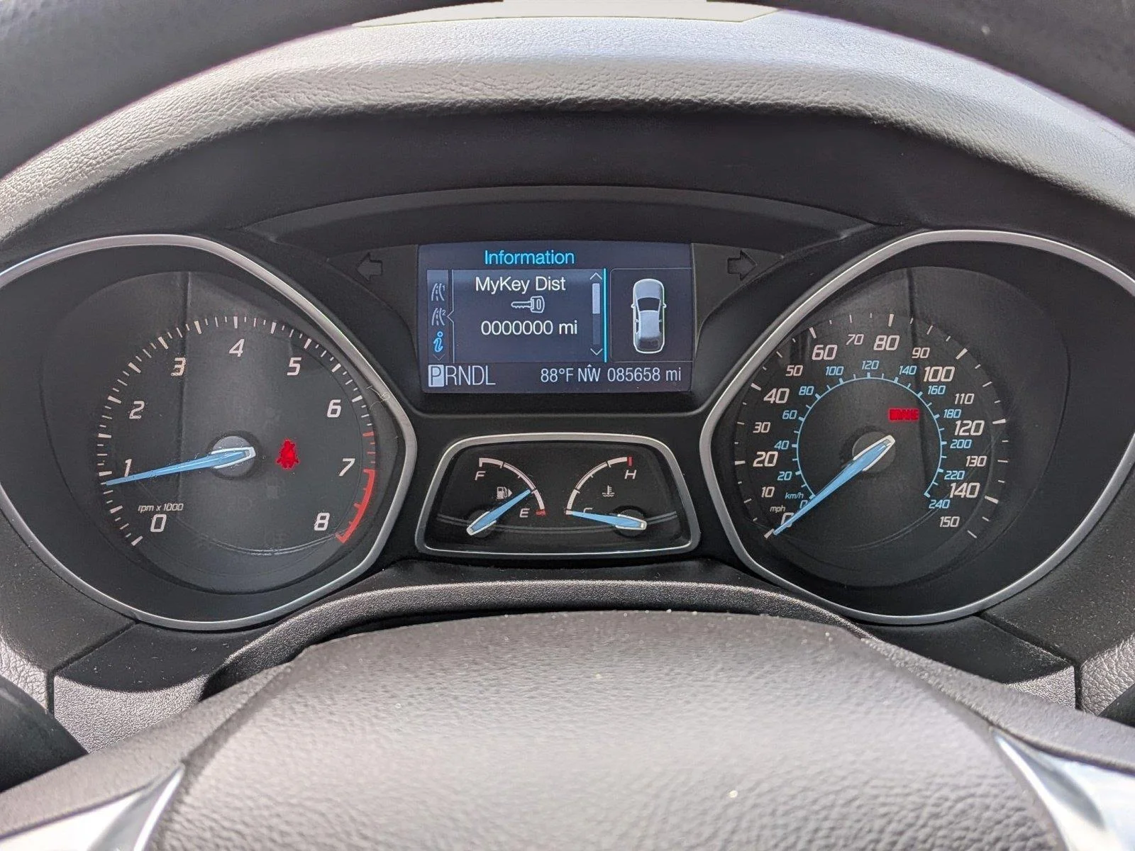 Used 2012 Sterling Gray Metallic Ford SE image 11