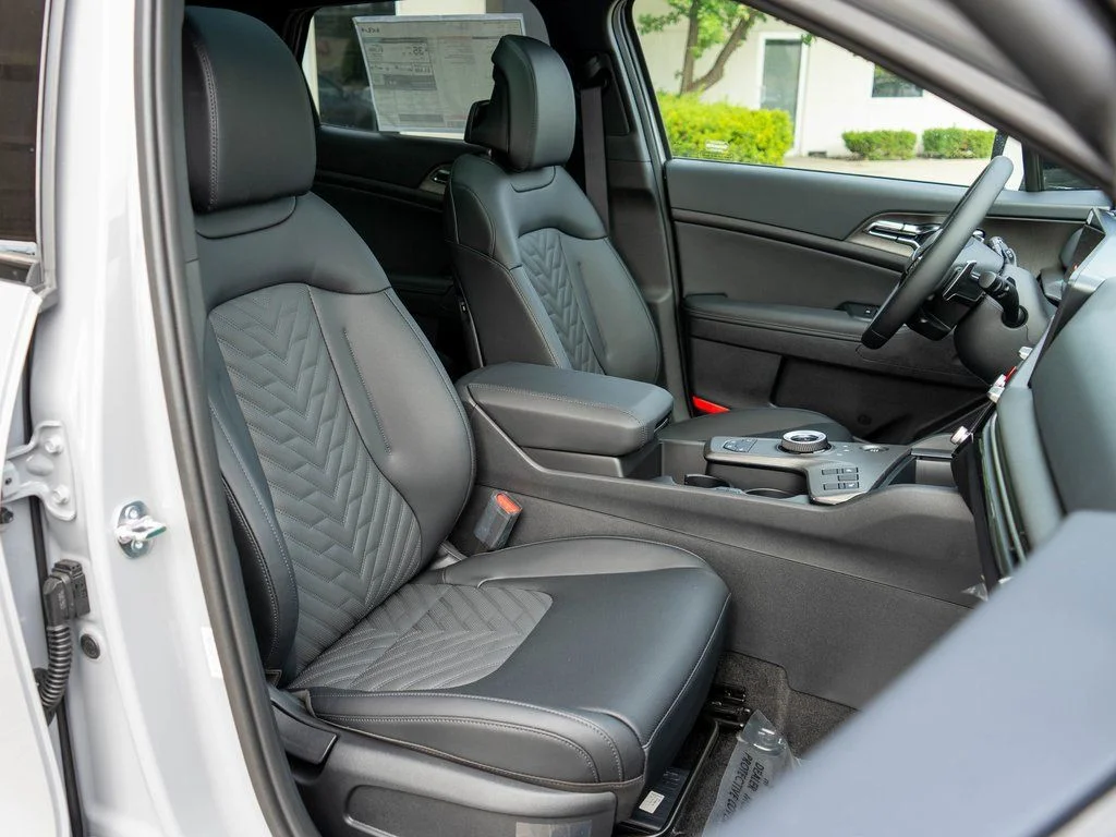 Used 2026 Gray Kia X-Line image 9