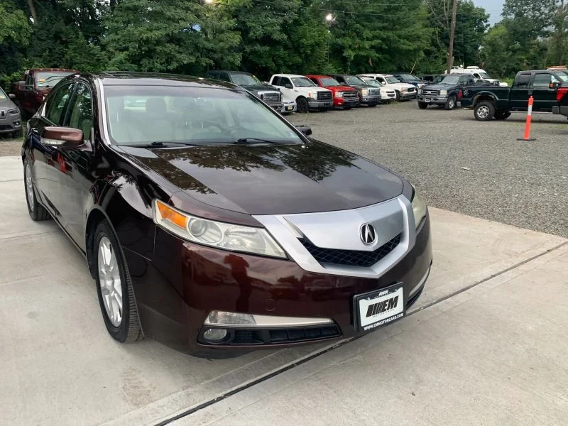 Used 2011 Maroon Acura Sedan 4D image 26