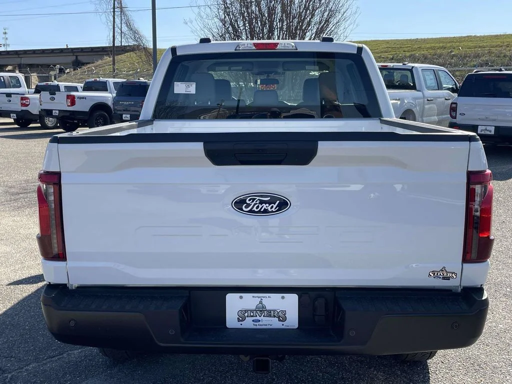 New 2026 White Ford XL image 4