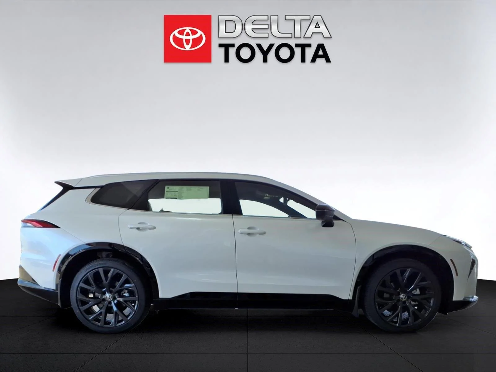 New 2026 Oxygen White Toyota Limited image 6