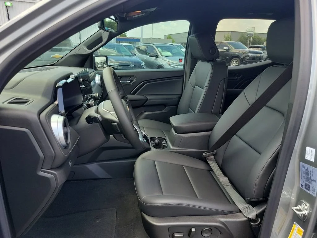 New 2026 Sterling Gray Metallic Chevrolet LT image 19