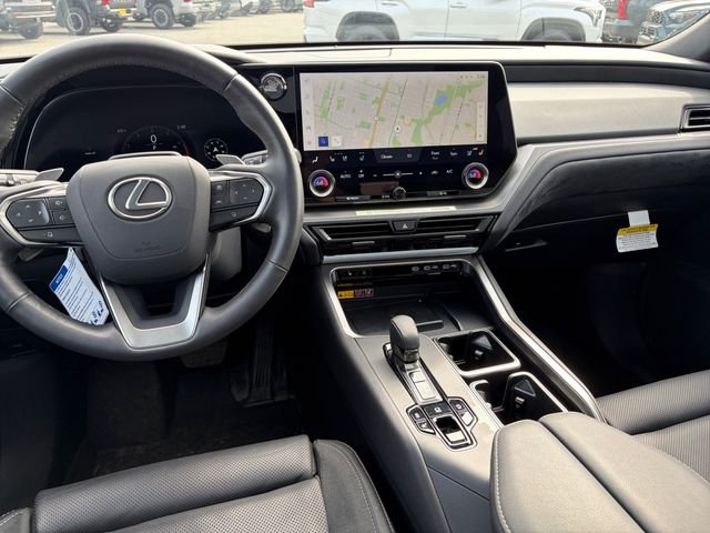 Used 2025 Black Lexus 350 Luxury image 18