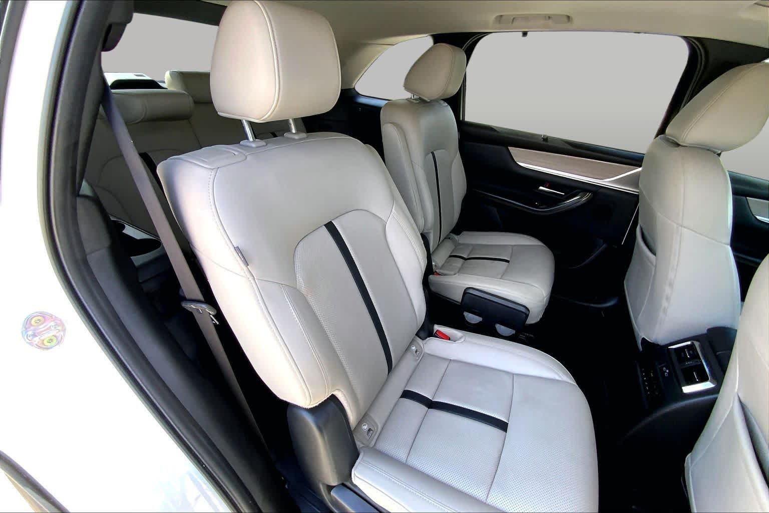 2025 Mazda CX-90 Preferred Package - Photo 20