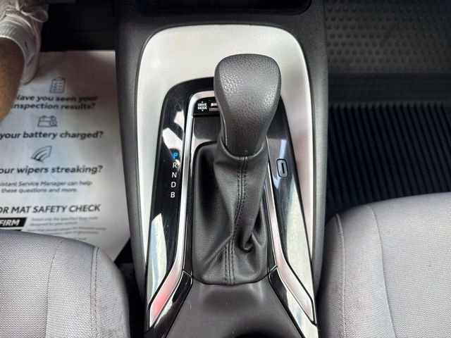 Used 2025 White Toyota SE image 37