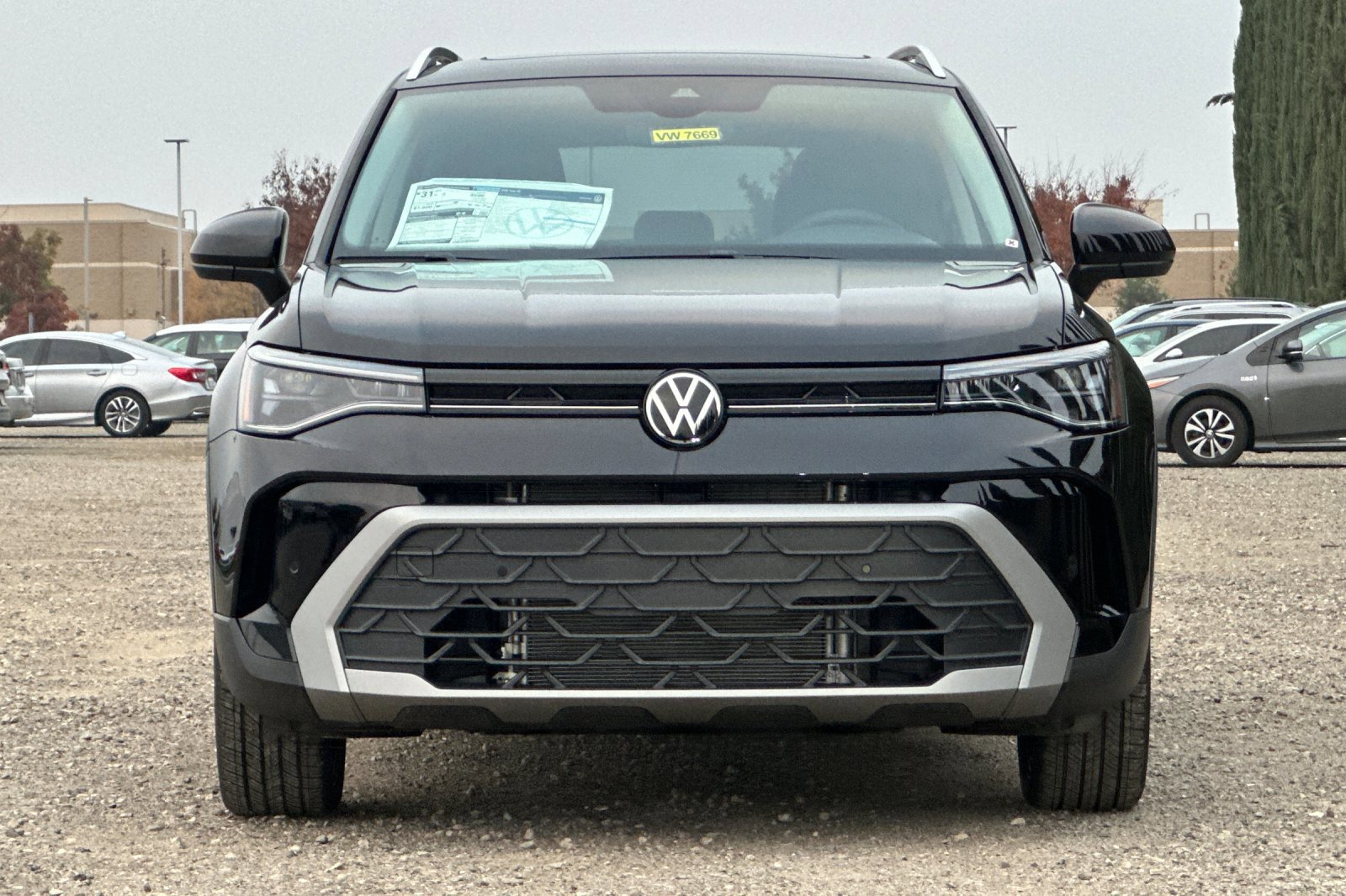 New 2026 Deep Black Pearl Volkswagen SE image 9