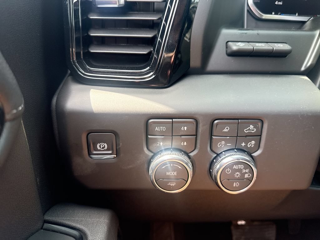 2026 GMC Sierra 1500 AT4 - Photo 18