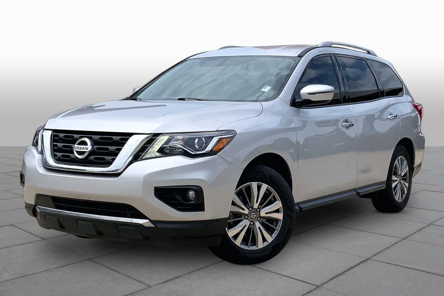 2019 Nissan Pathfinder SV