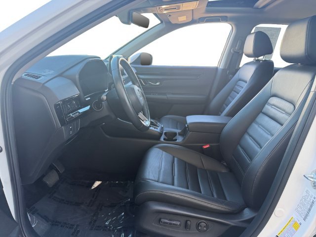 Used 2025 White Honda EX-L image 9